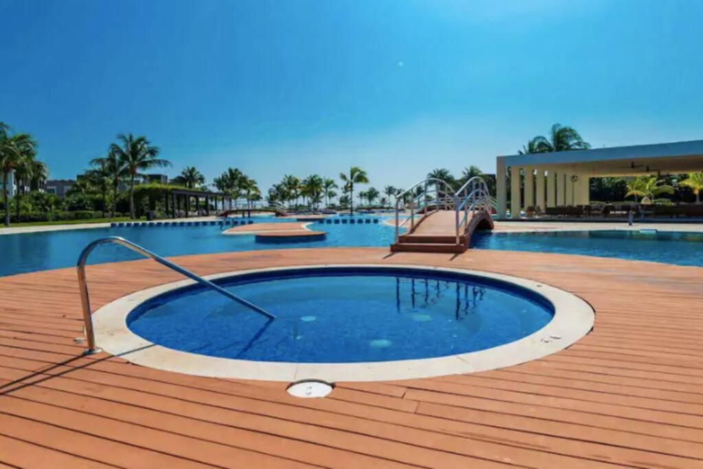 Mareazul Beachfront Apartment 2Br Private Pool Casa Ancora Плая-дель-Кармен Экстерьер фото
